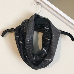 NWT AEO Infinity Scarf